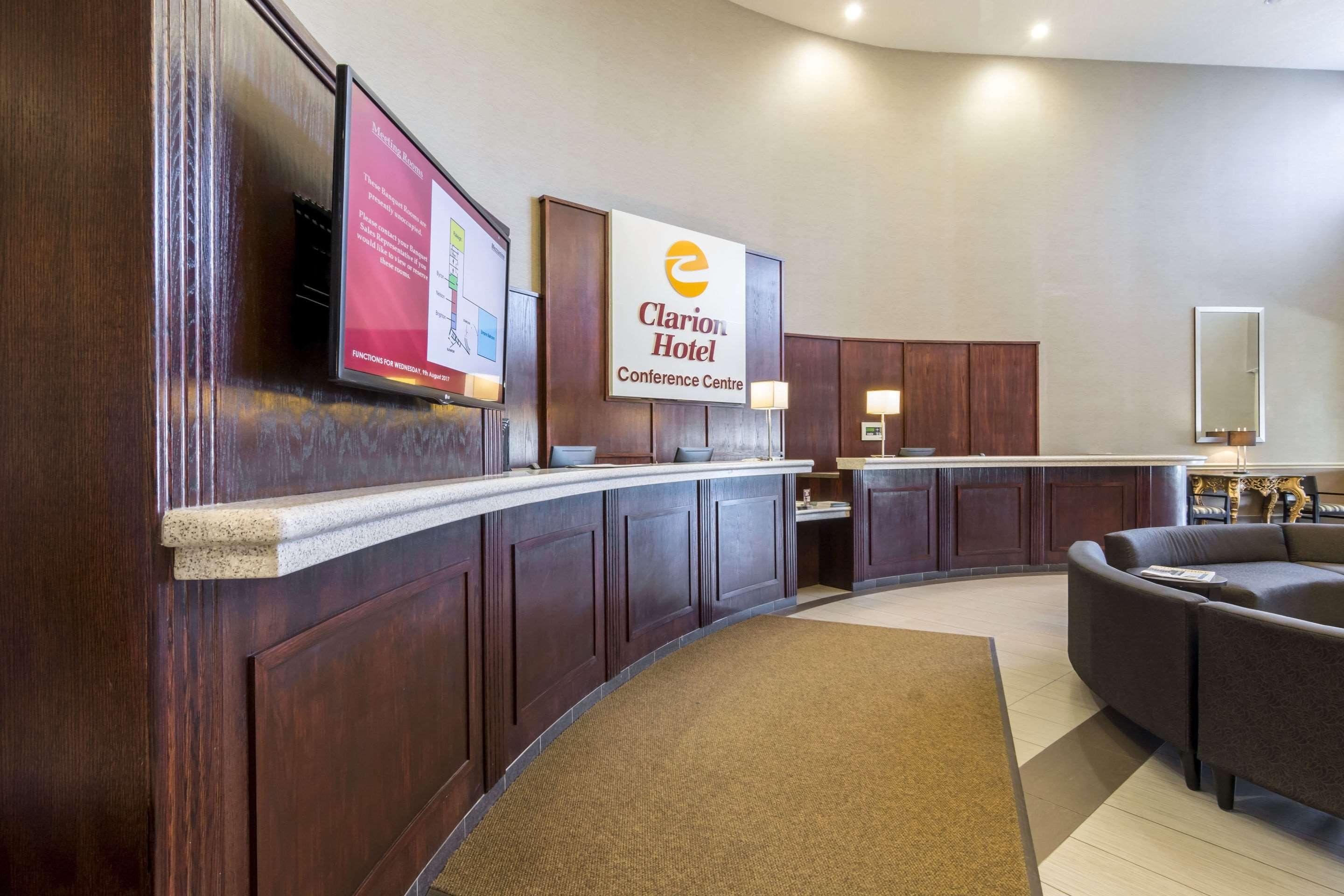 Clarion Hotel & Conference Centre Sherwood Park Buitenkant foto