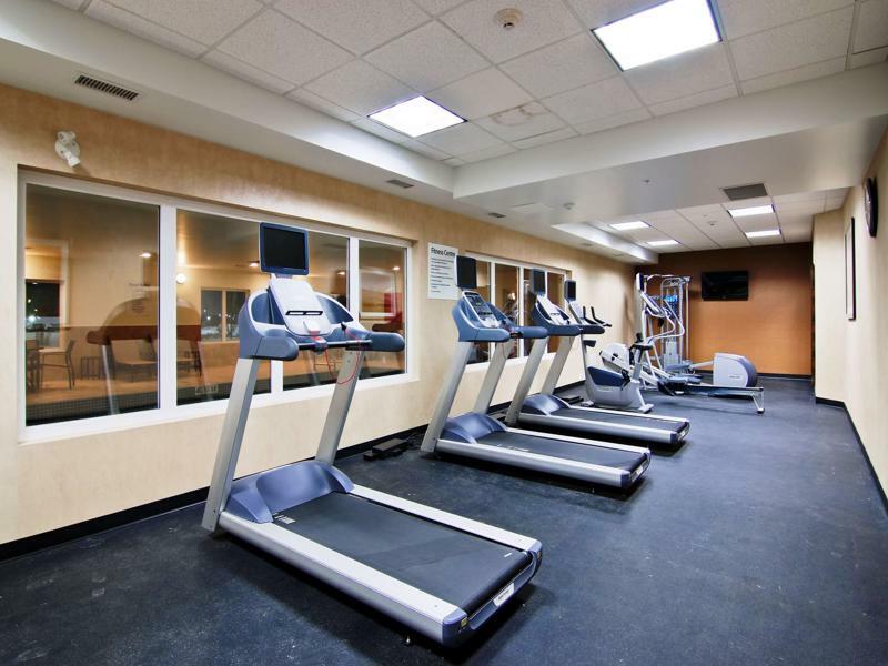 Clarion Hotel & Conference Centre Sherwood Park Buitenkant foto